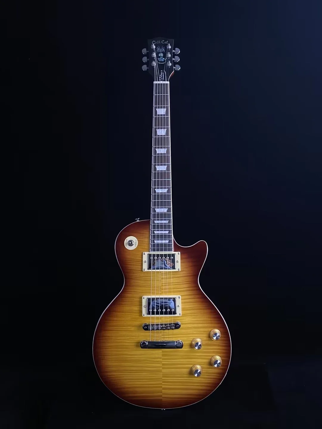 New Bad Cat Vintage Standard Sweet Teaburst Electric Guitar