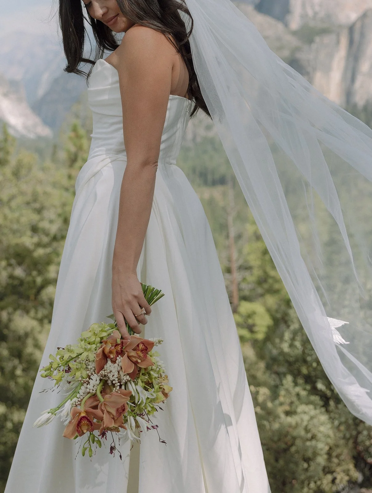 Yosemite-Elopement-Natalie-and-Nick-previews-by-The-Delacastros-Yosemite-Wedding-Photographers-26.jpg
