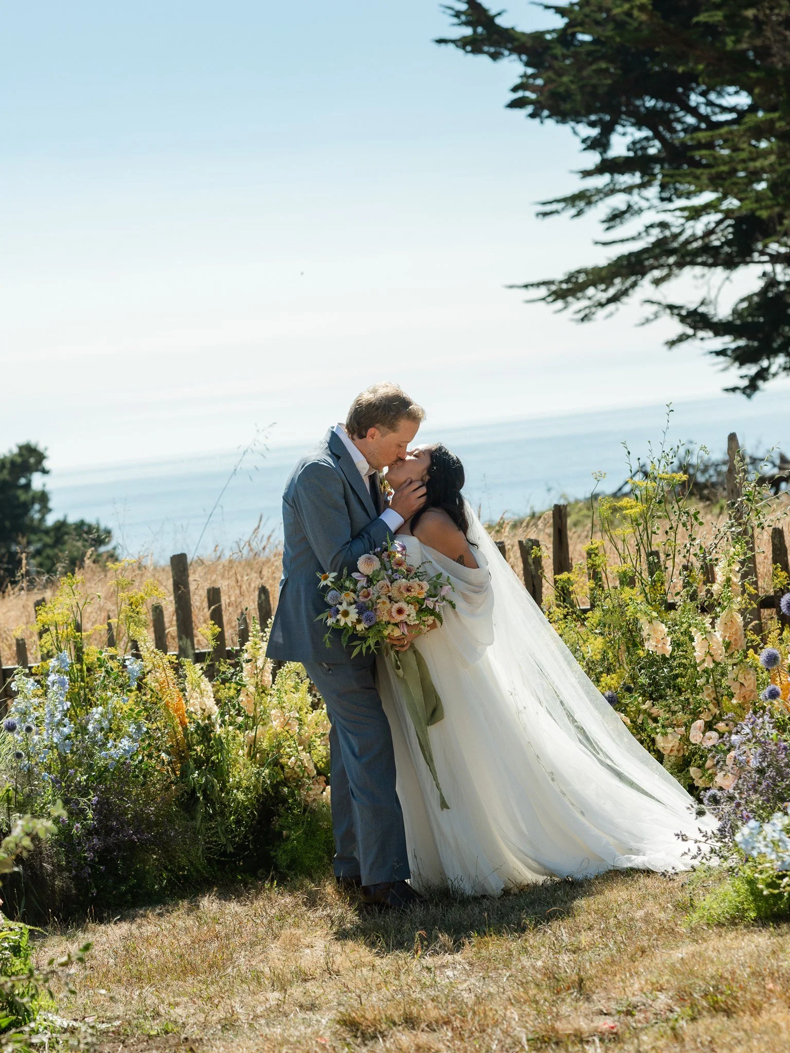 AllisonStoddard_Bry+MattCeremony-28.jpg
