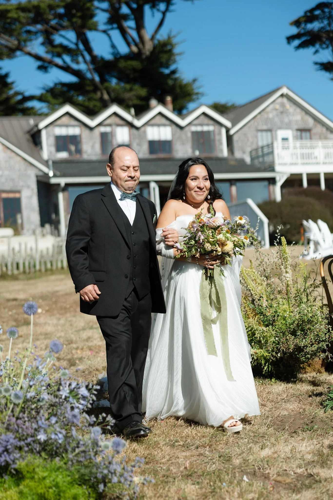 AllisonStoddard_Bry+MattCeremony-60.jpg