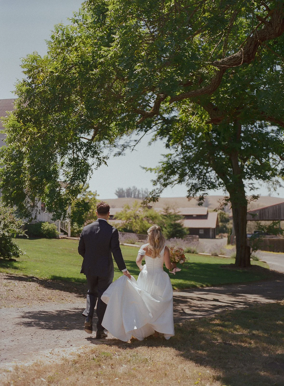 Laure + Liam - Olympia Valley Estate 