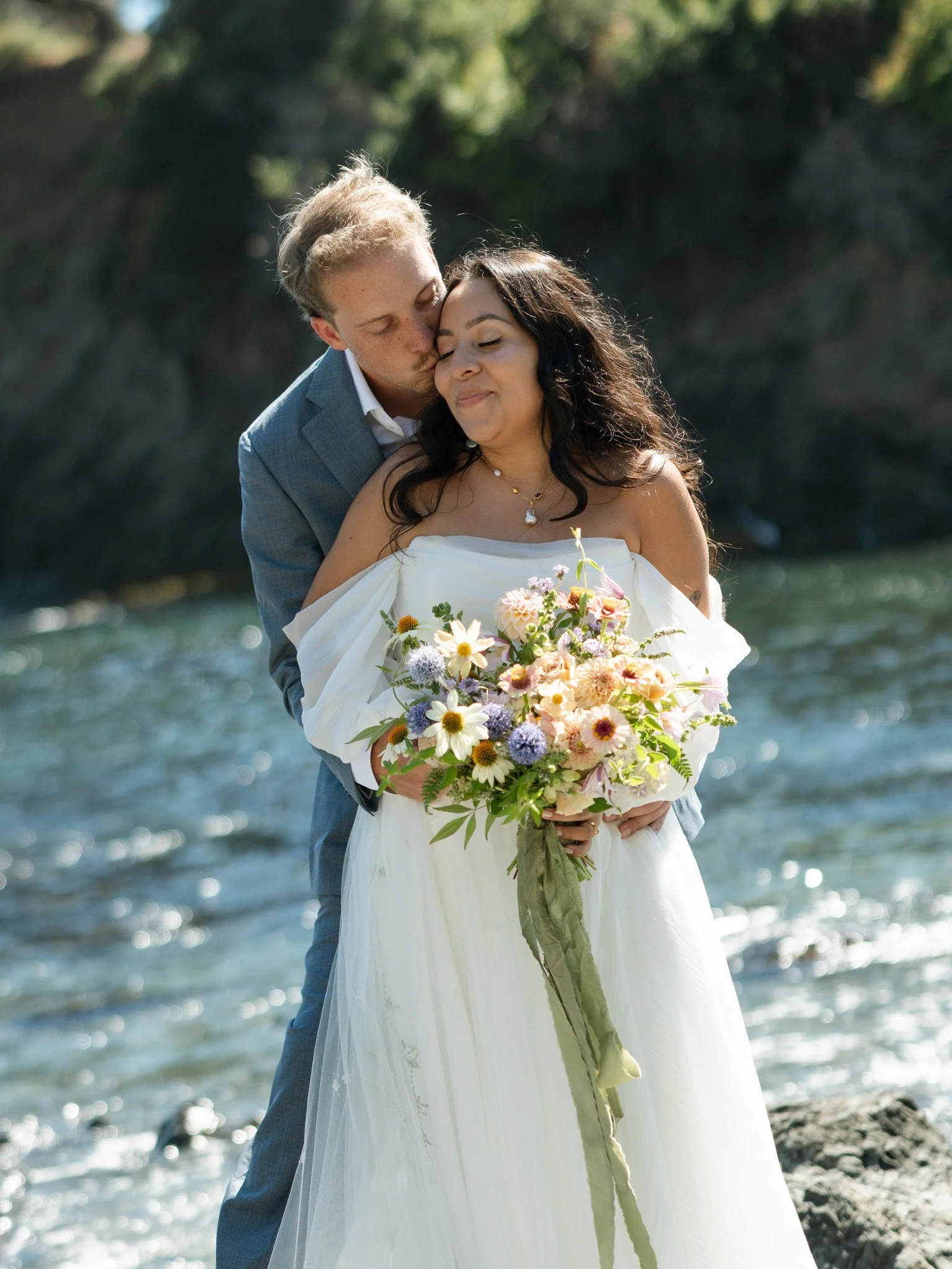 AllisonStoddard_Bry+MattFirstLook-90.jpg