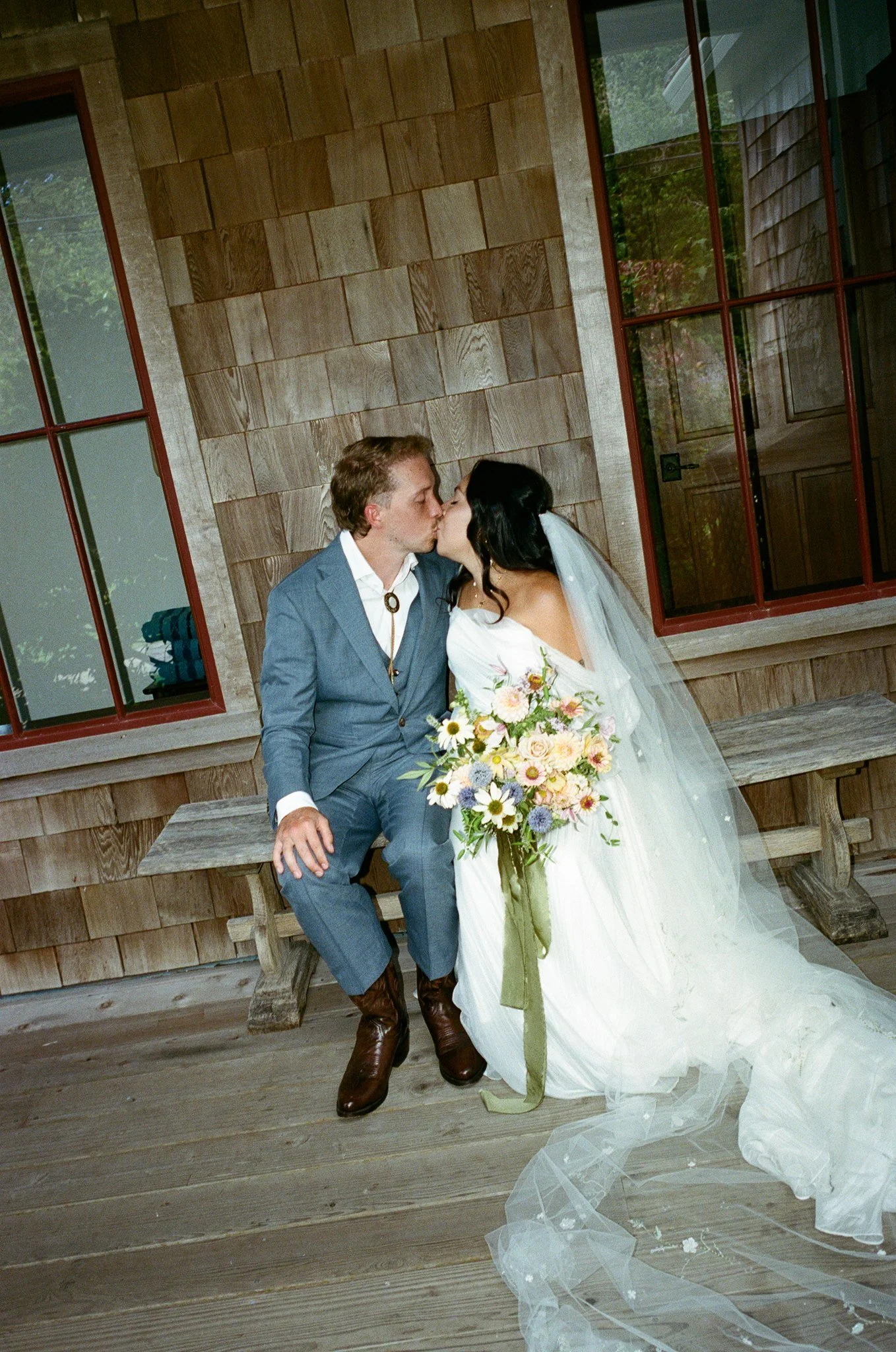AllisonStoddard_Bry+MattFirstLook-38.jpg