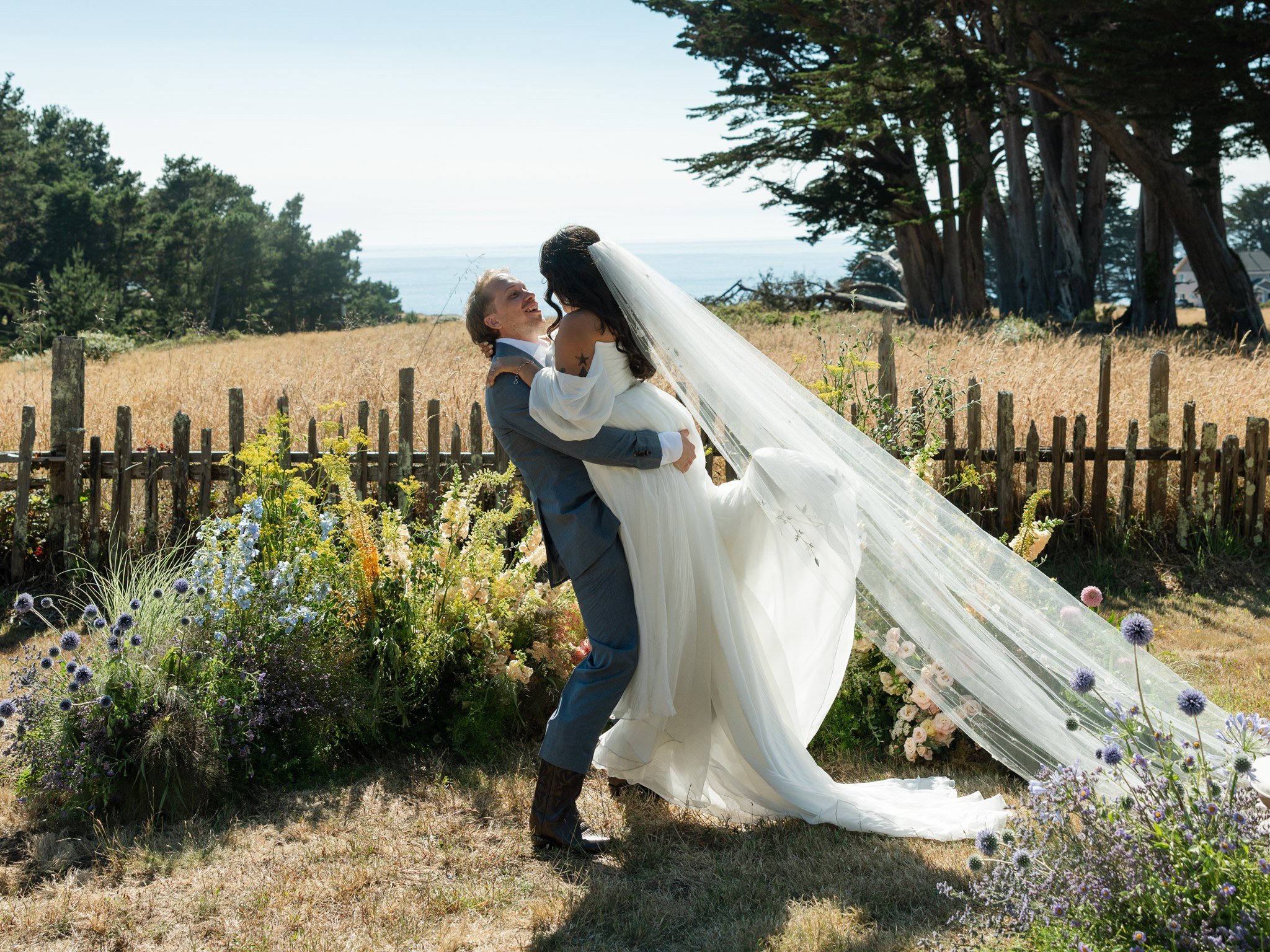 AllisonStoddard_Bry+MattCeremony-30.jpg