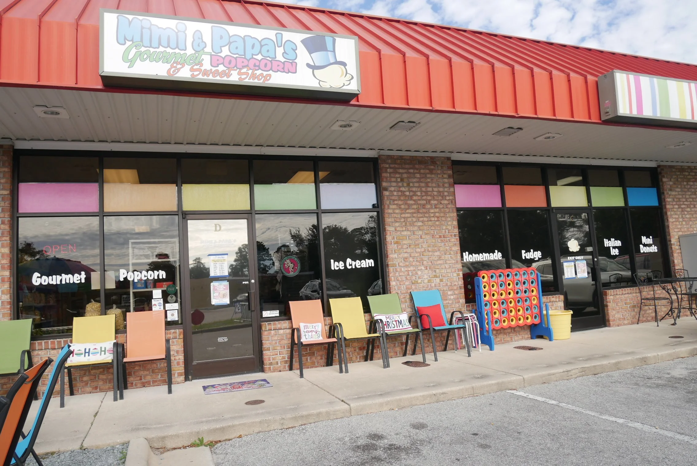 Mimi and Papa’s Gourmet Popcorn and Sweet Shop is as Wholesome as it Gets