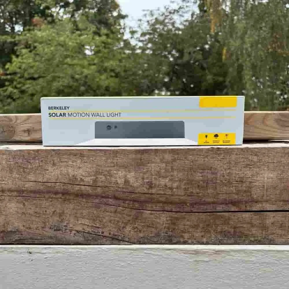 Solar Motion Down Light Details