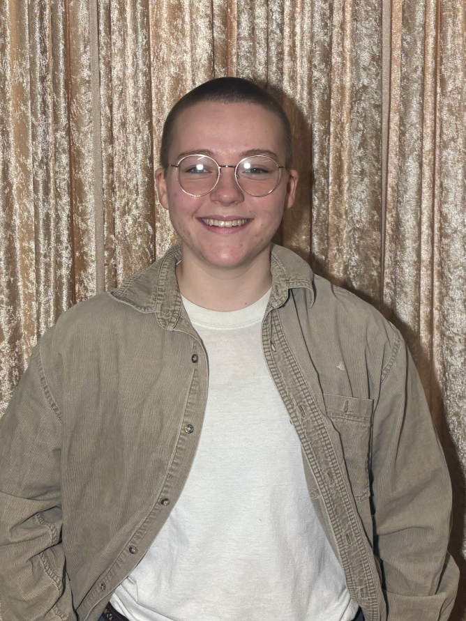 Alex McGill - Actor and Singer-Dancer