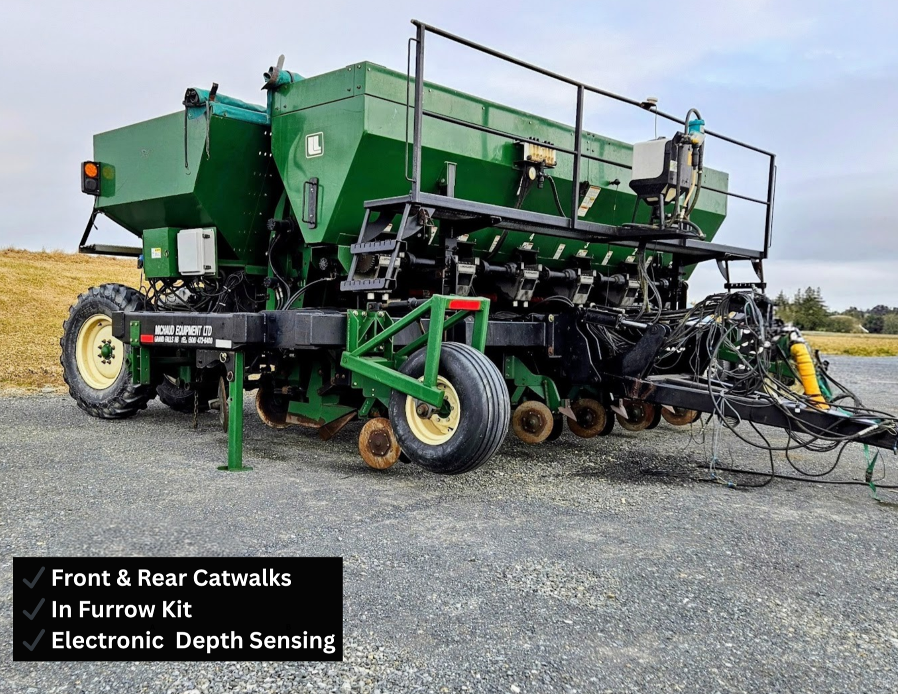6 Row Belted Cup Planter