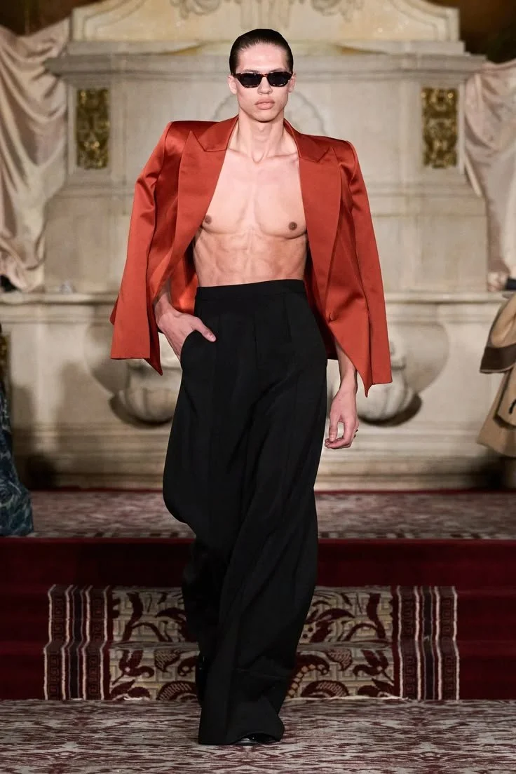 Wide Leg Cuff Trousers in Black - 8.jpeg