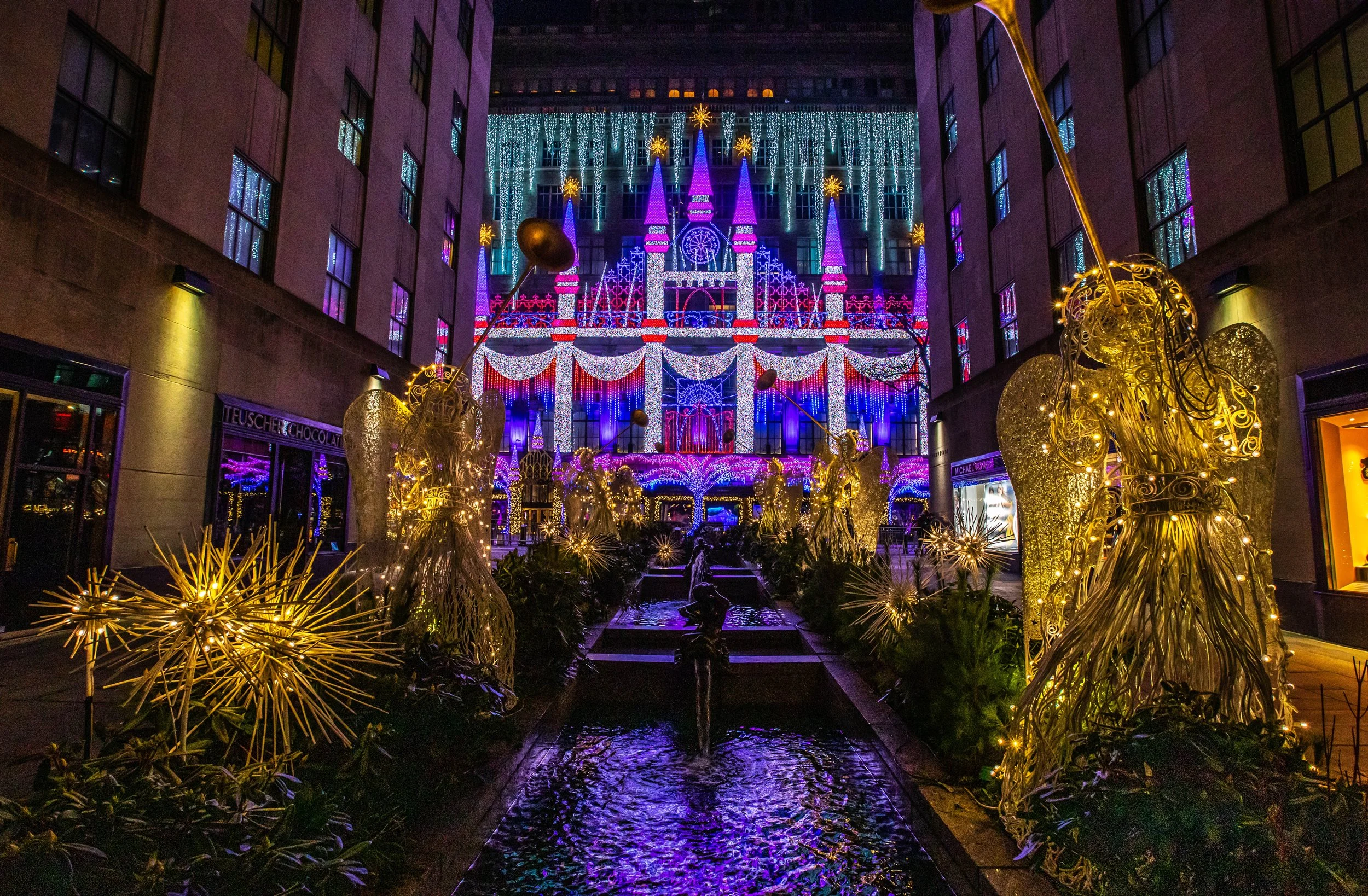 An image of the Cultural Center.