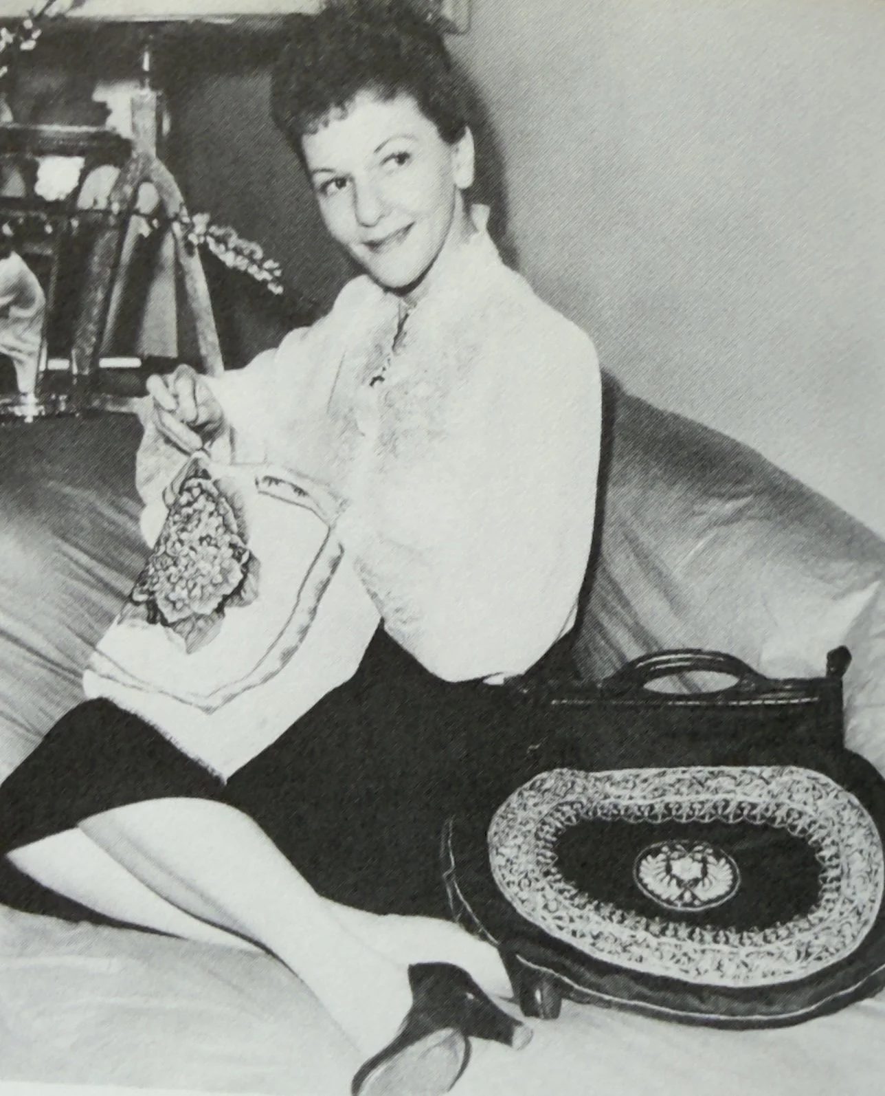 Mary-Martin-Needlepointing-Photo.jpg