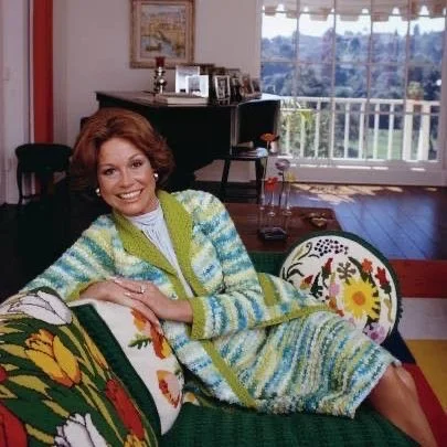 Mary-Tyler-Moore-Malibu-Livingroom.jpg