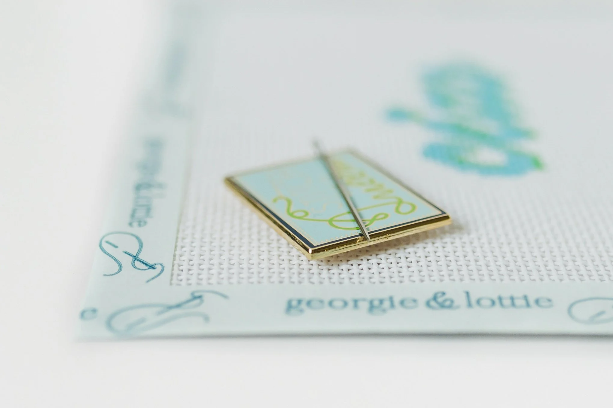 georgie-and-lottie-stitch-like-a-queen-needle-minder-07.jpg