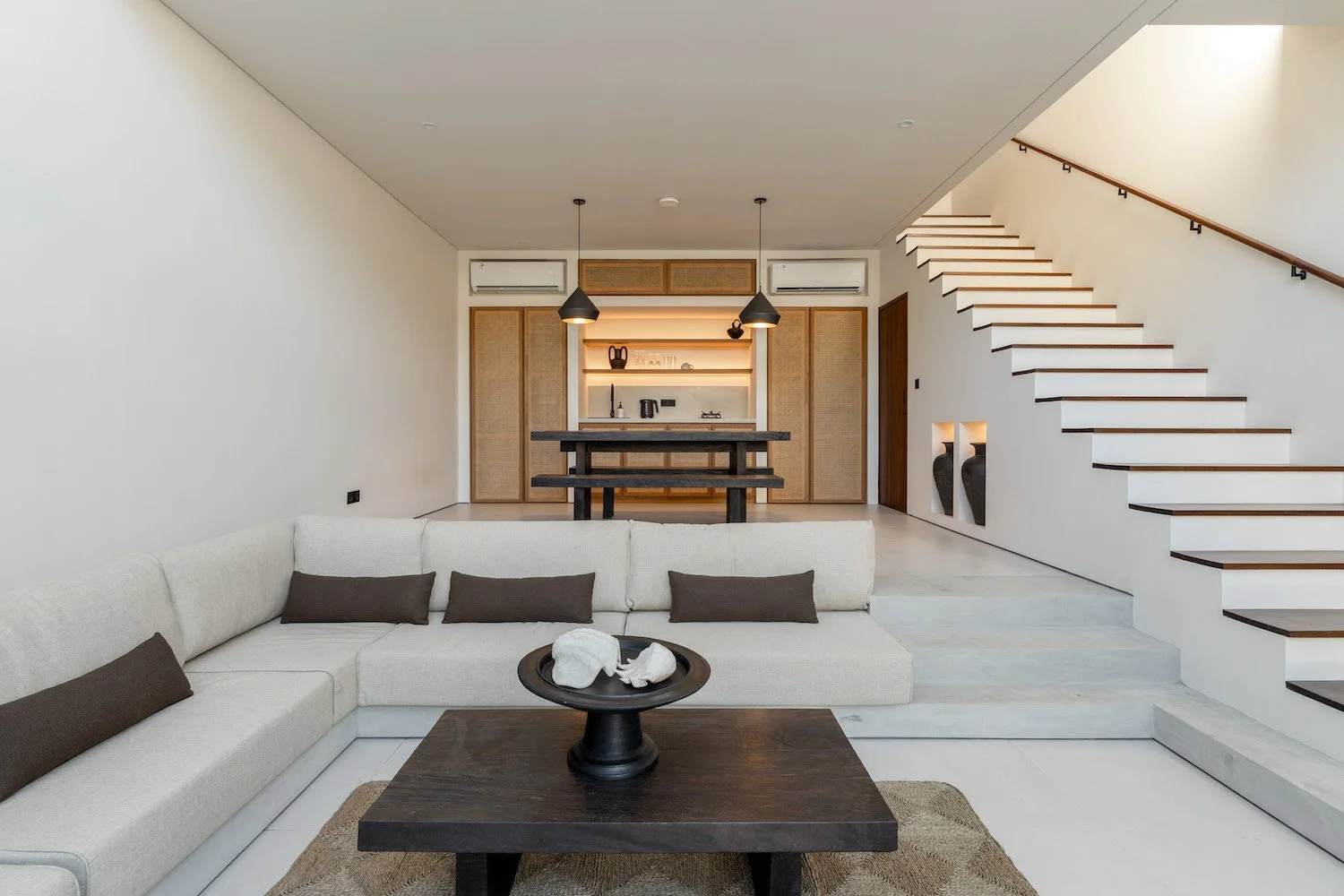 Livingroom 5.jpg