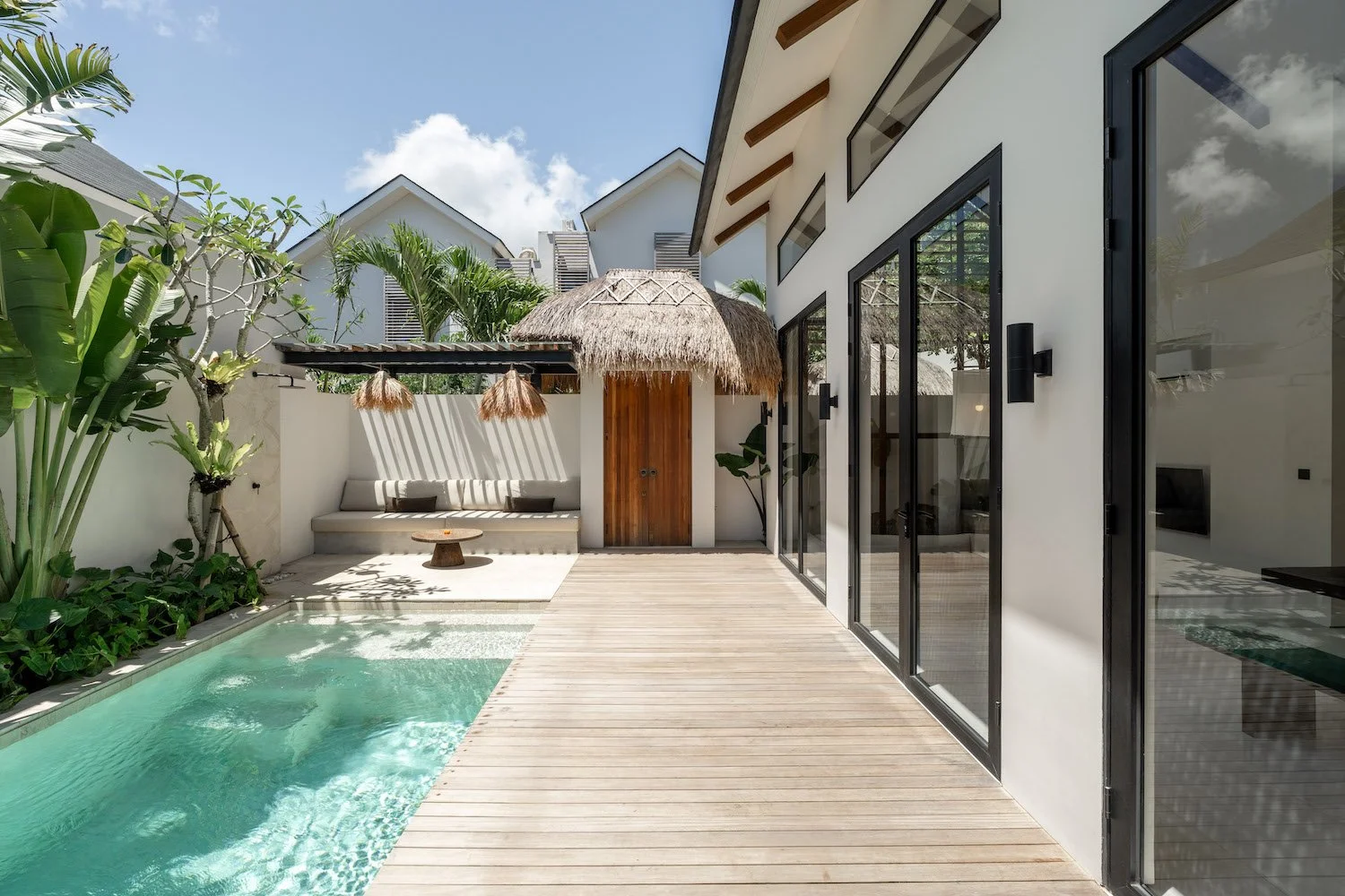 pool area 3.jpg