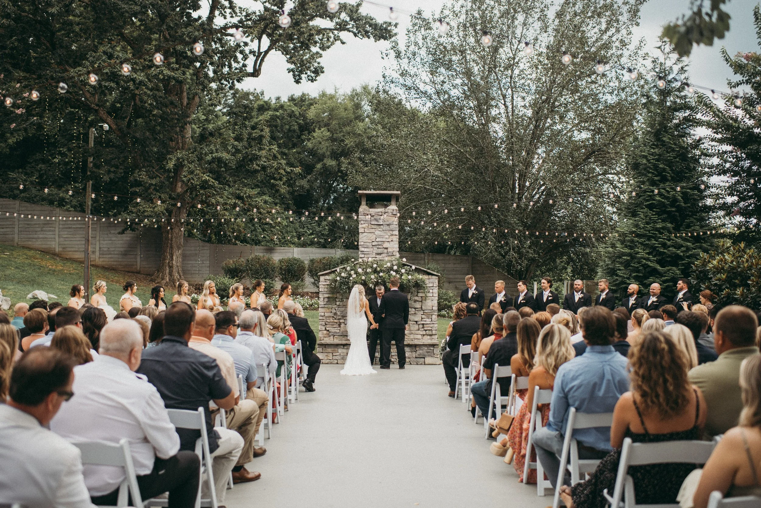 Wedding Coordinator vs Wedding Planner: What’s the Difference?