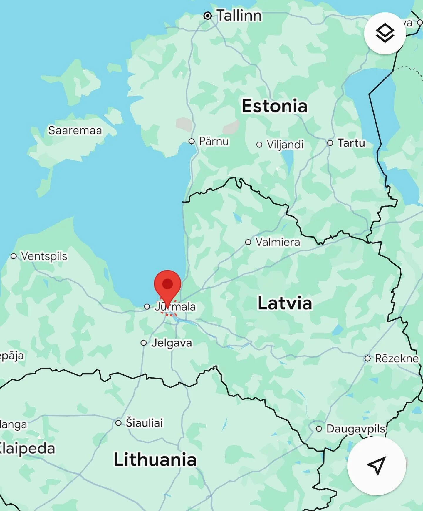 Riga, Latvia ❄️
Snow, cobblestones, and Christmas markets that feel old and new all at once. A true winter escape.

More about Riga in winter is up now on the WildHer Journal. Link in bio. 💫

#Riga #Latvia #WinterTravel #WildHerTravel #ChristmasMark