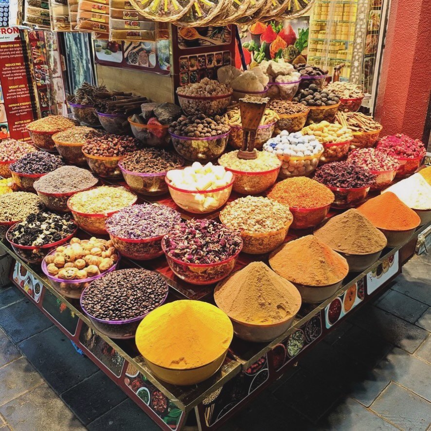 And eat something really good while you&rsquo;re at it.

#travel #visitdubai #womenwhotravel #beachcity