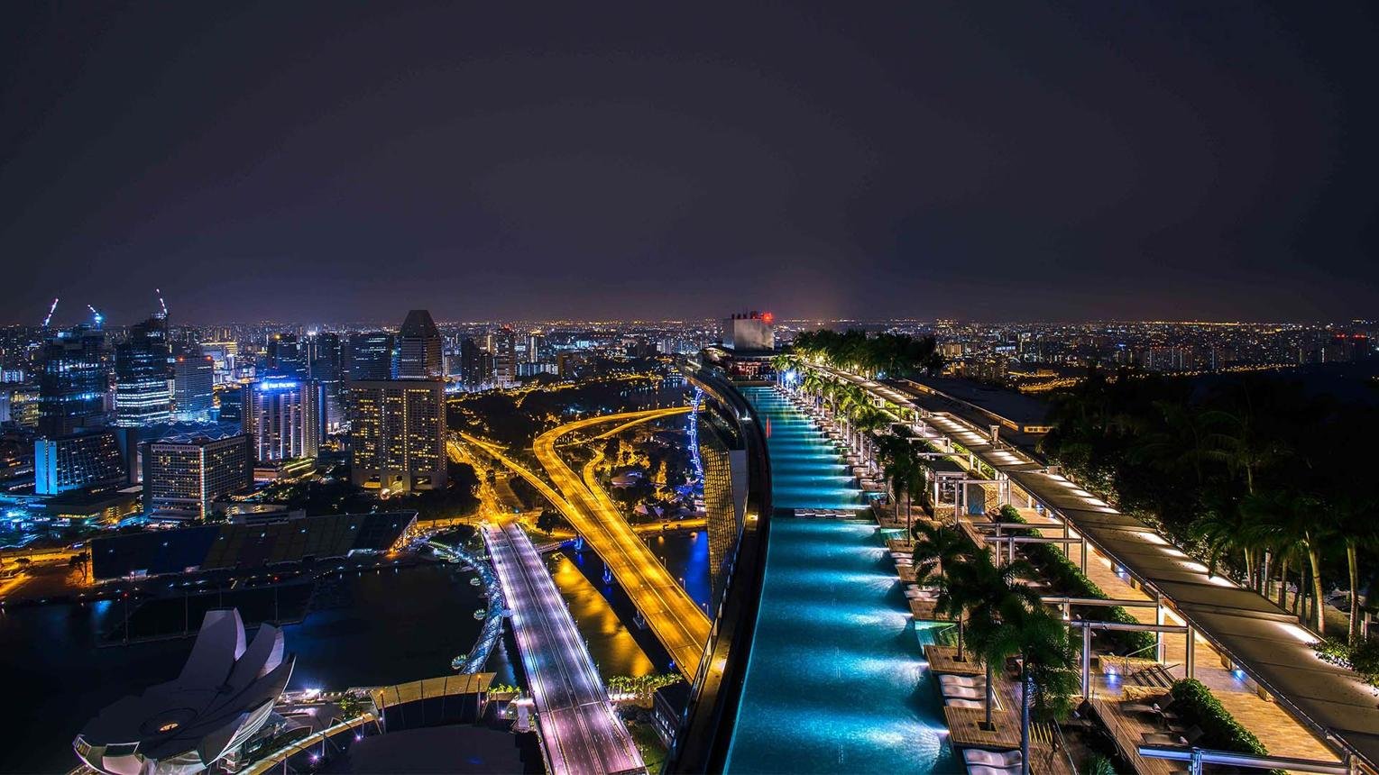 Why Singapore Is One of the Best Destinations for Solo Female Travelers