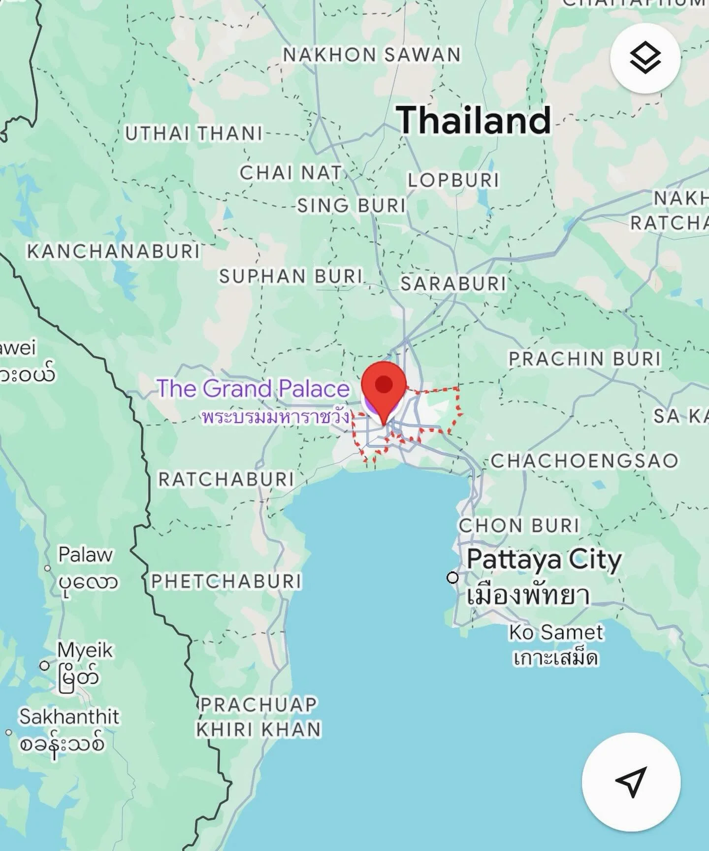 Bangkok by solar boat- a different way to see the city!

#travelbangkok #canal #travelinspiration