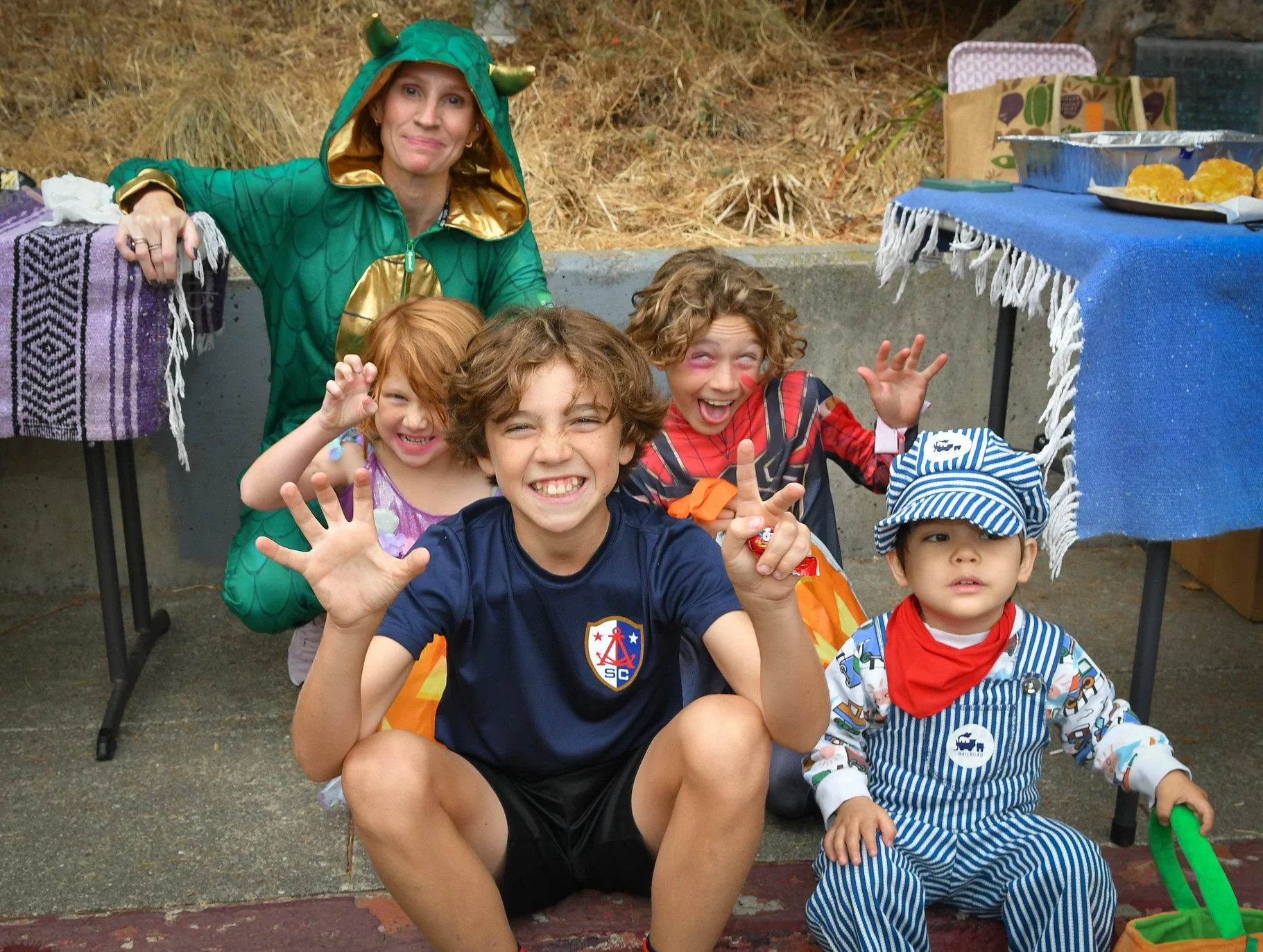 Village halloween 10-24  #002.jpg