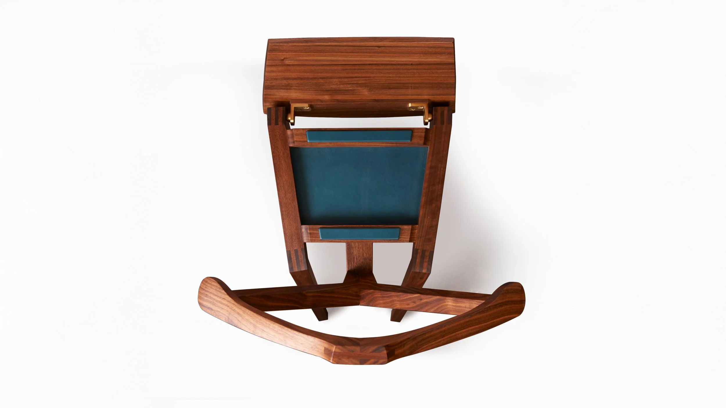 Reed-Hansuld_Valet-Chair-No-1_7_16X9.jpg