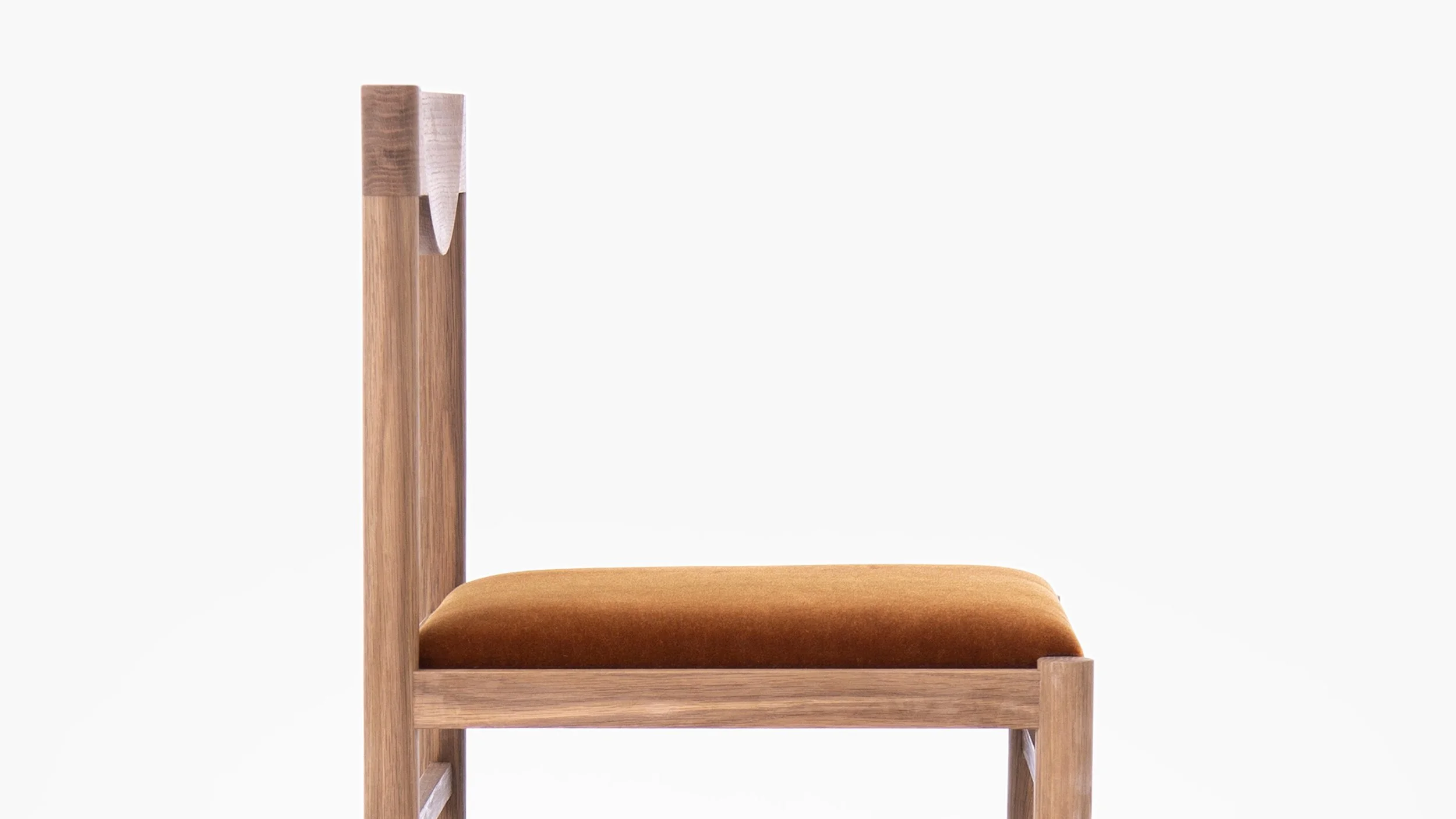 Reed-Hansuld_Dining-Chair-No-9_No-armrests_6_16X9.jpg