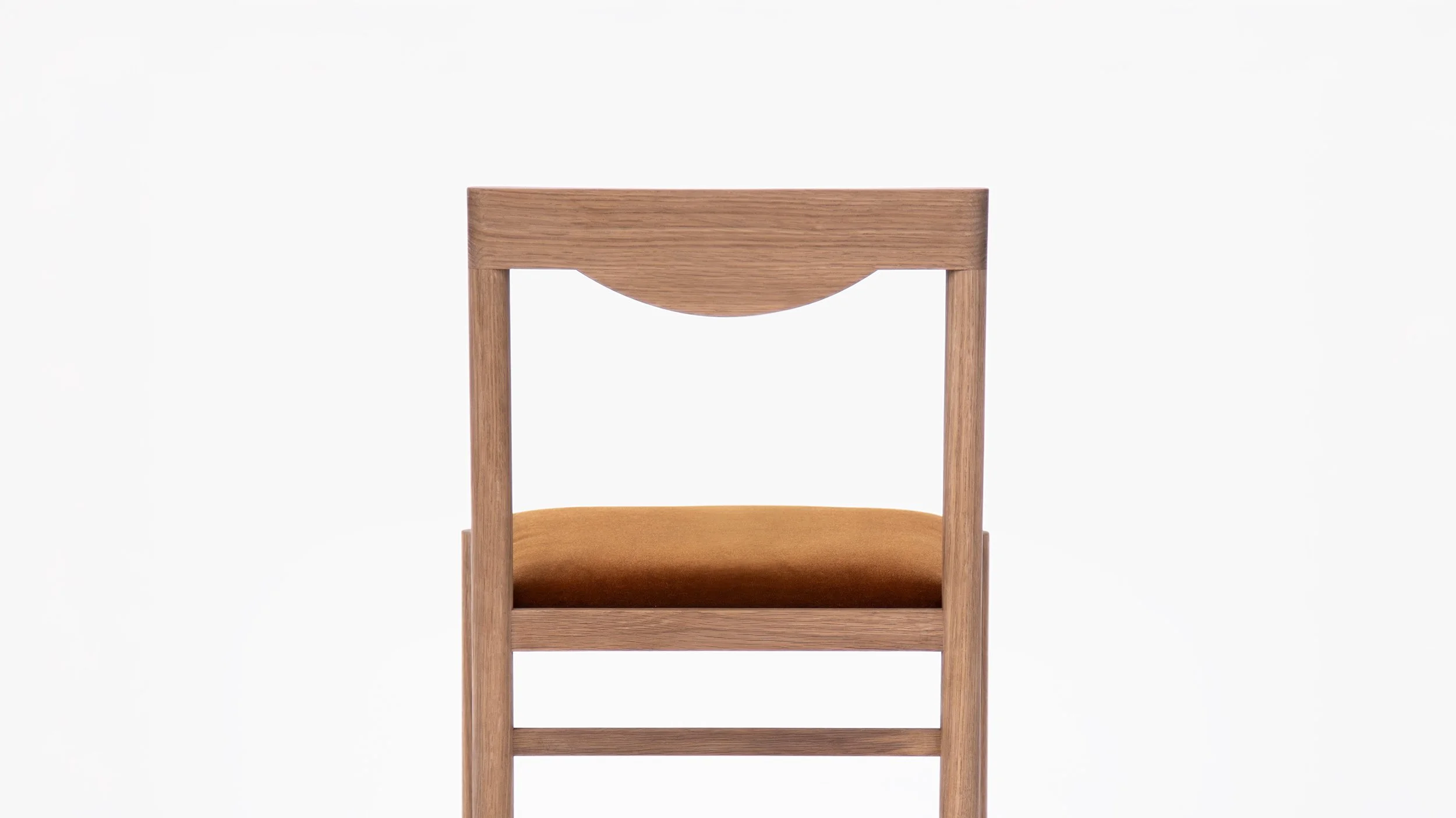 Reed-Hansuld_Dining-Chair-No-9_No-armrests_7_16X9.jpg