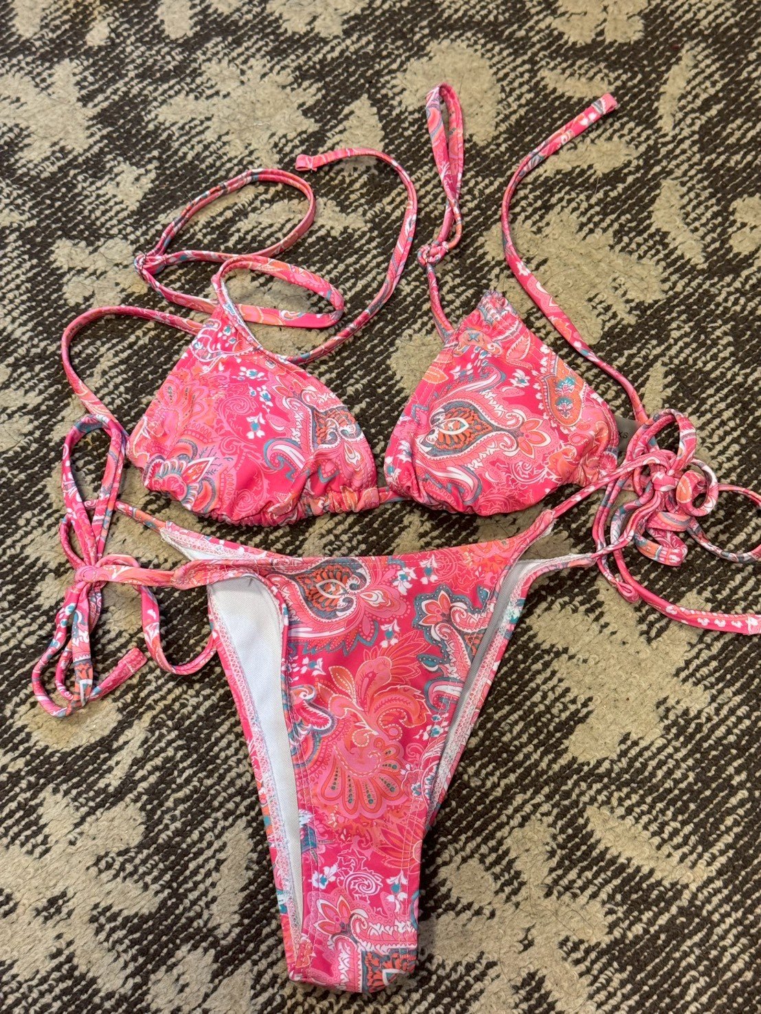 水着(ピンクペイズリー)
