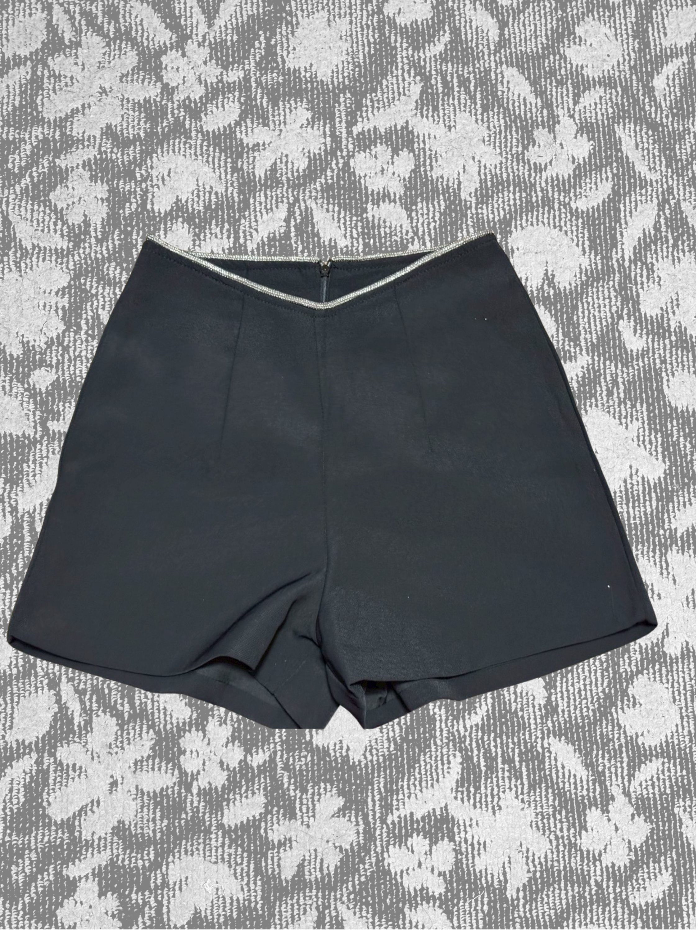 ラインストーンパイピングショーツ