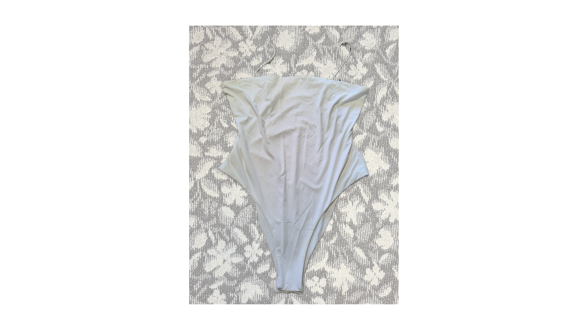 ボディスーツキャミソール