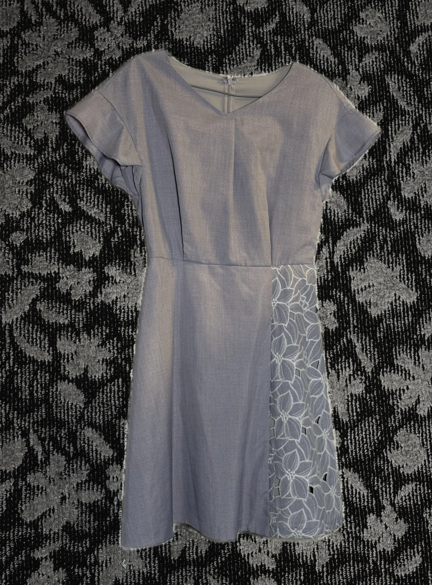 サイドカットワークワンピース