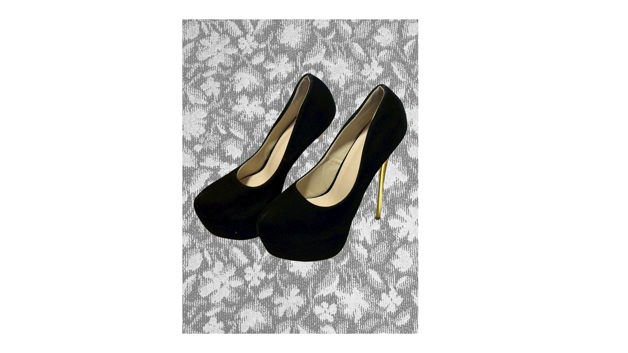 ラウンドトゥ・ハイヒールパンプス