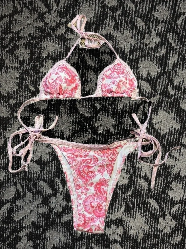 水着（ピンク）