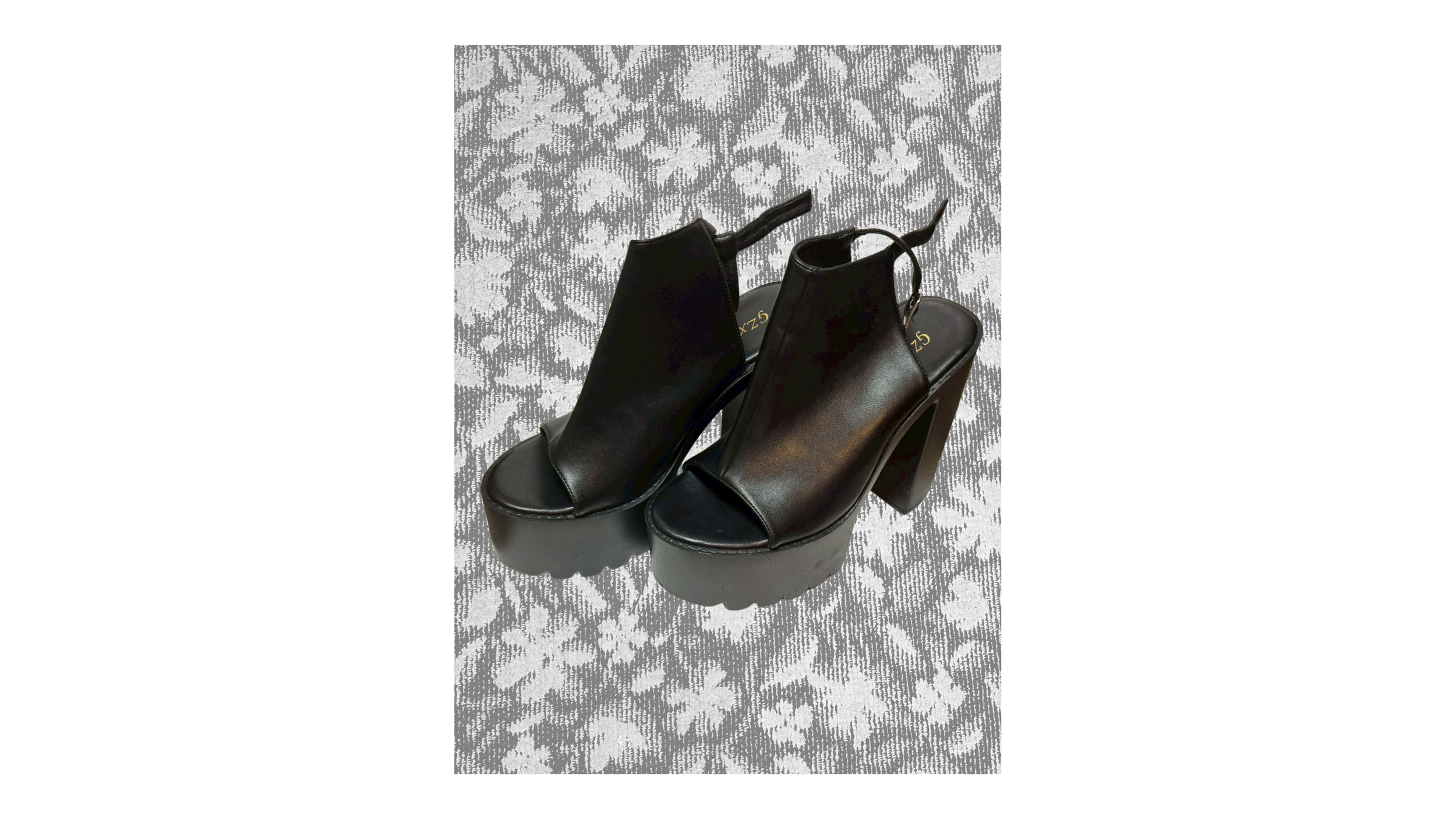 オープントゥーブーティー （ブラック）