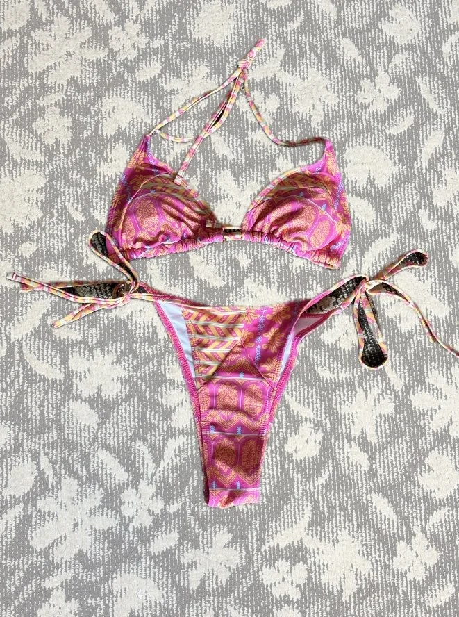 水着(ペイズリー柄)