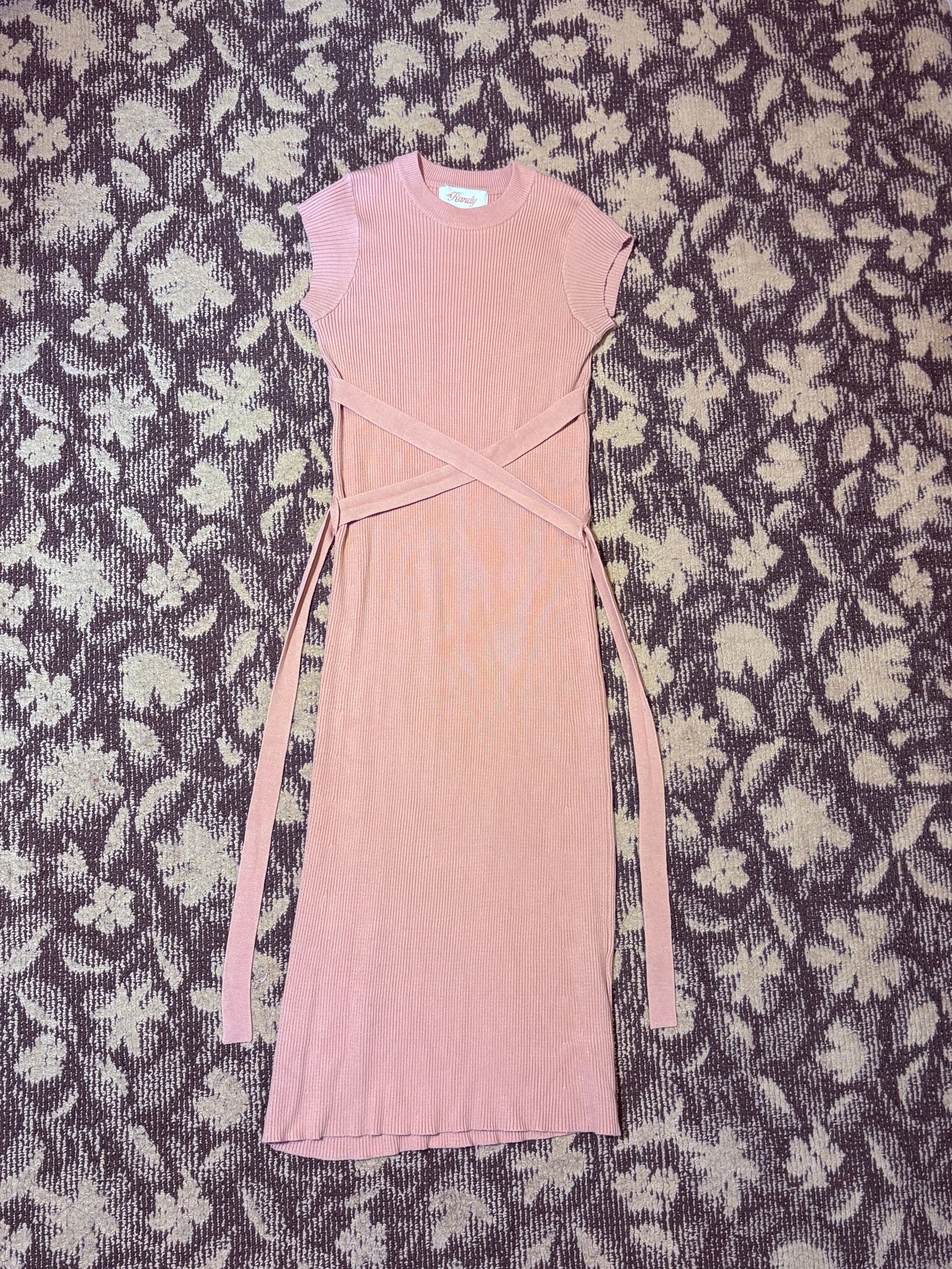 ノースリーブクロスベルトワンピース（ピンク）