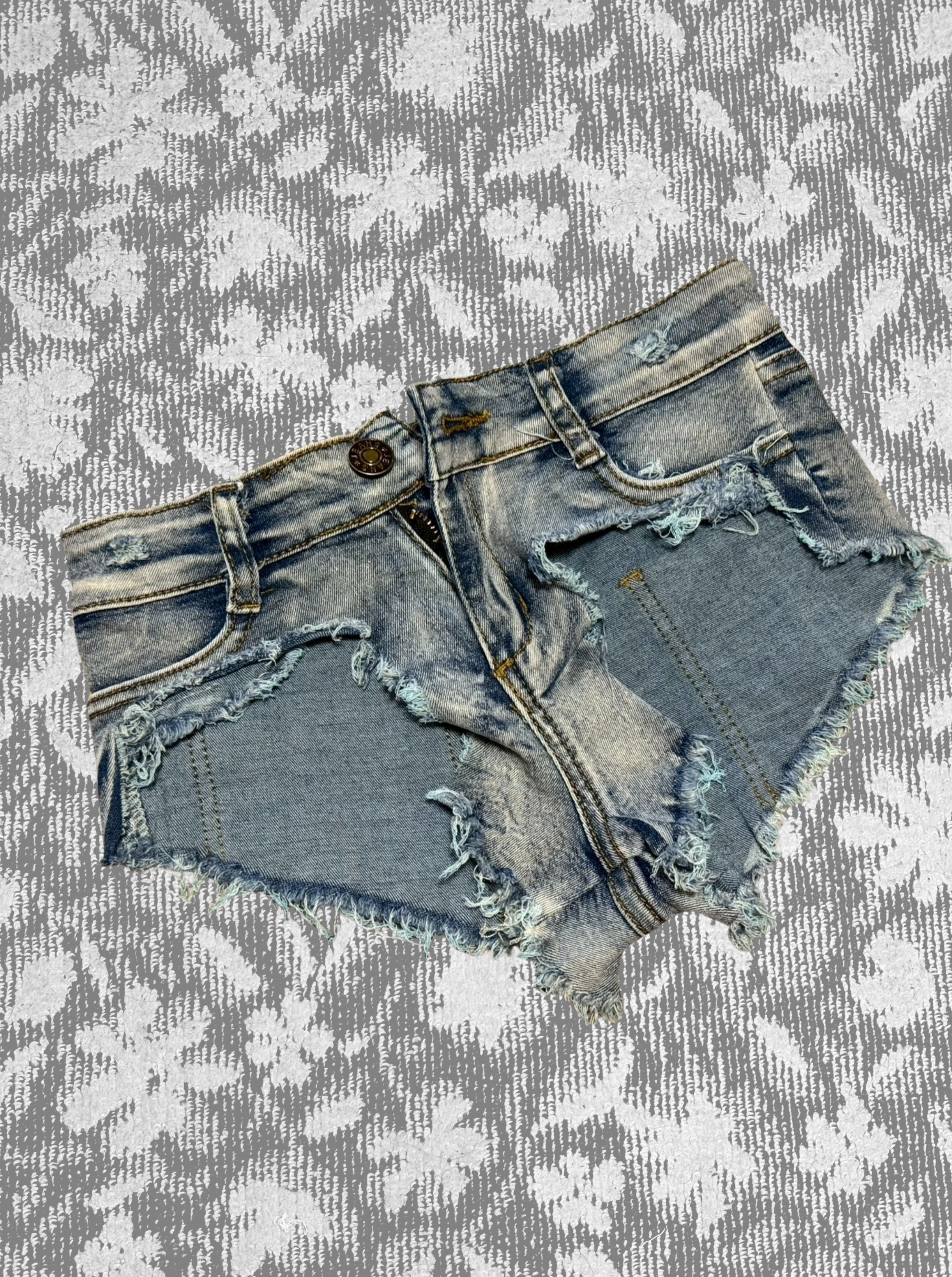 デニムマイクロホットパンツ