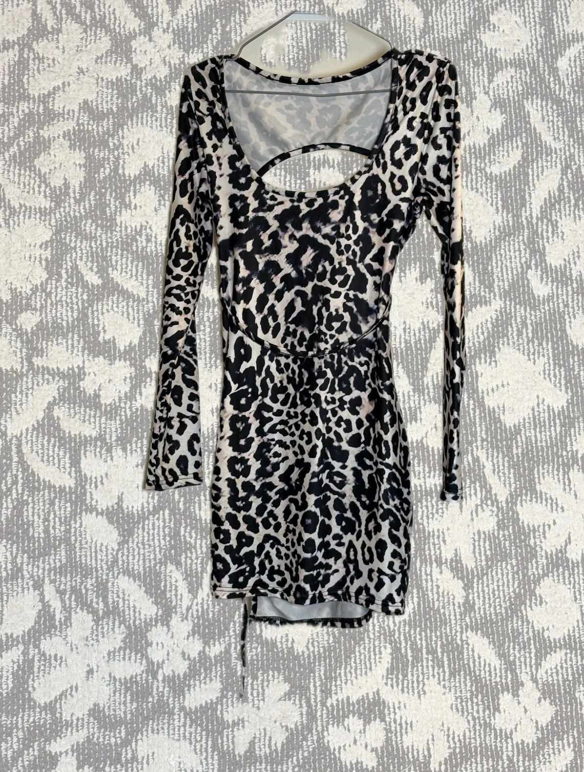 ヒョウ柄ワンピース