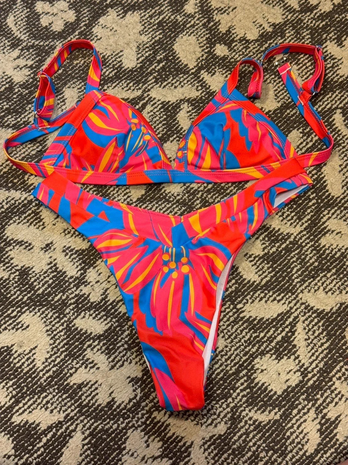 水着(ヤシの木」