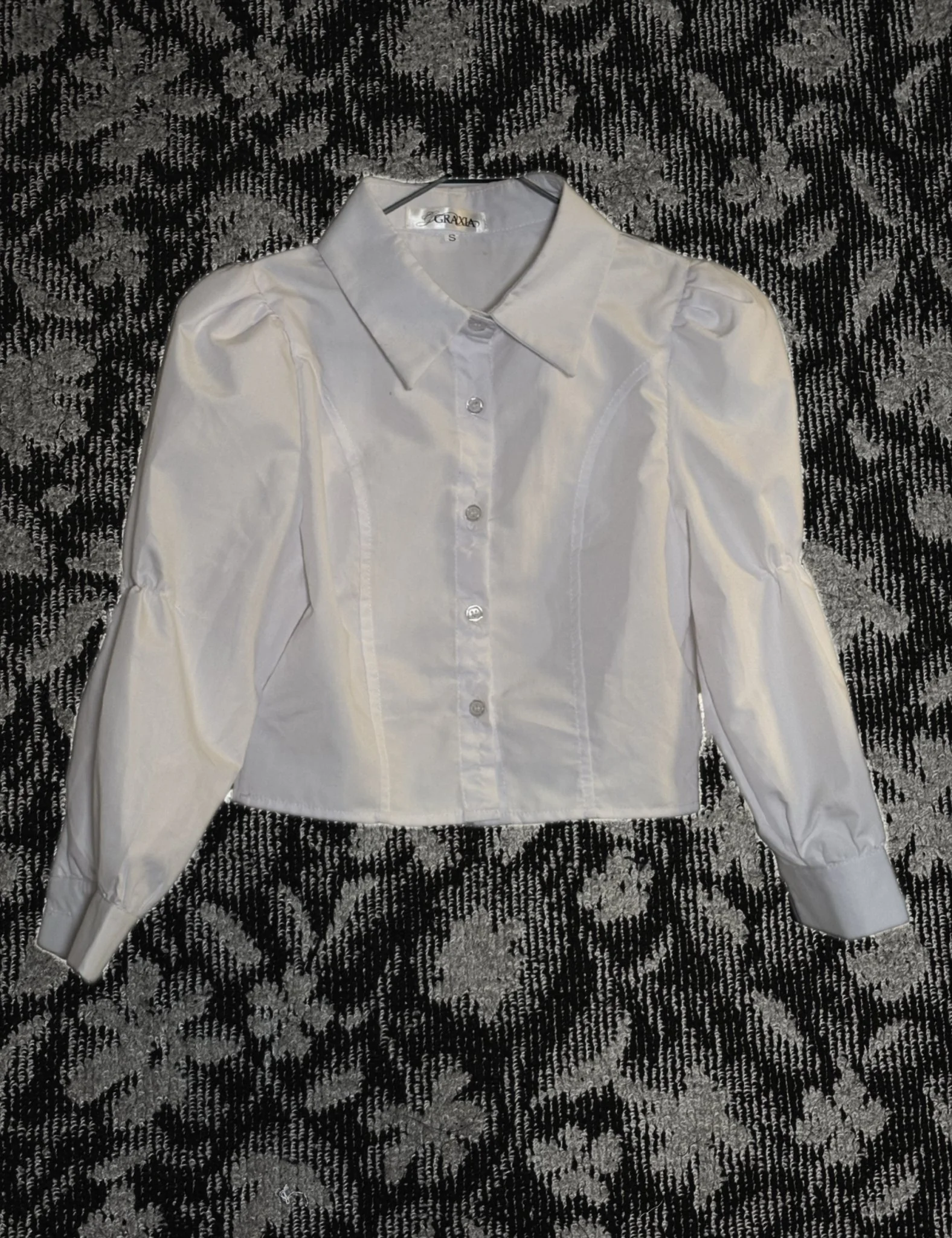 ブラウス長袖（ホワイト）