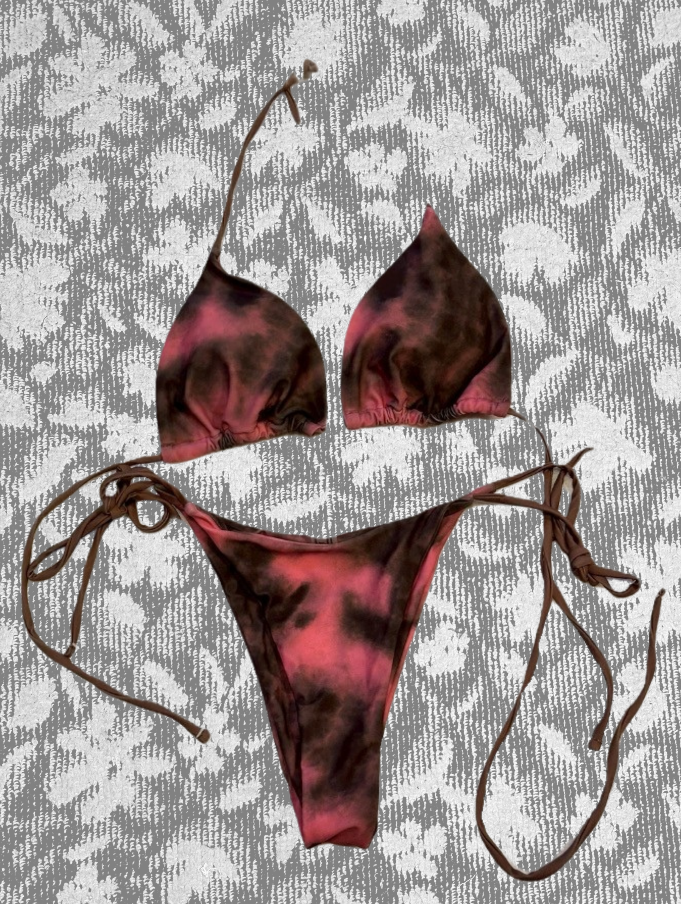 水着（ブラックレッド）