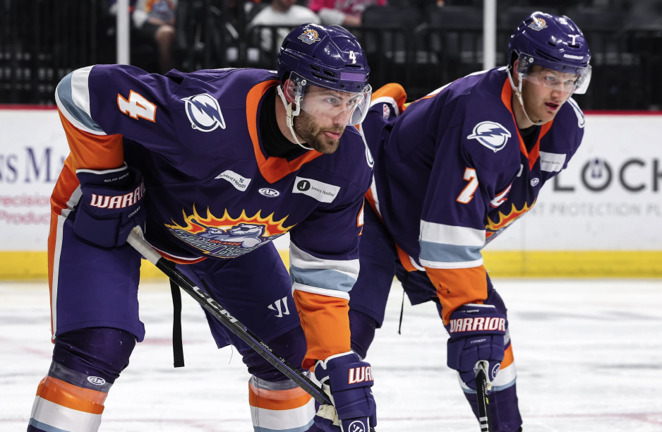 Solar Bears, Stingrays Face Off in High-Energy Matchup