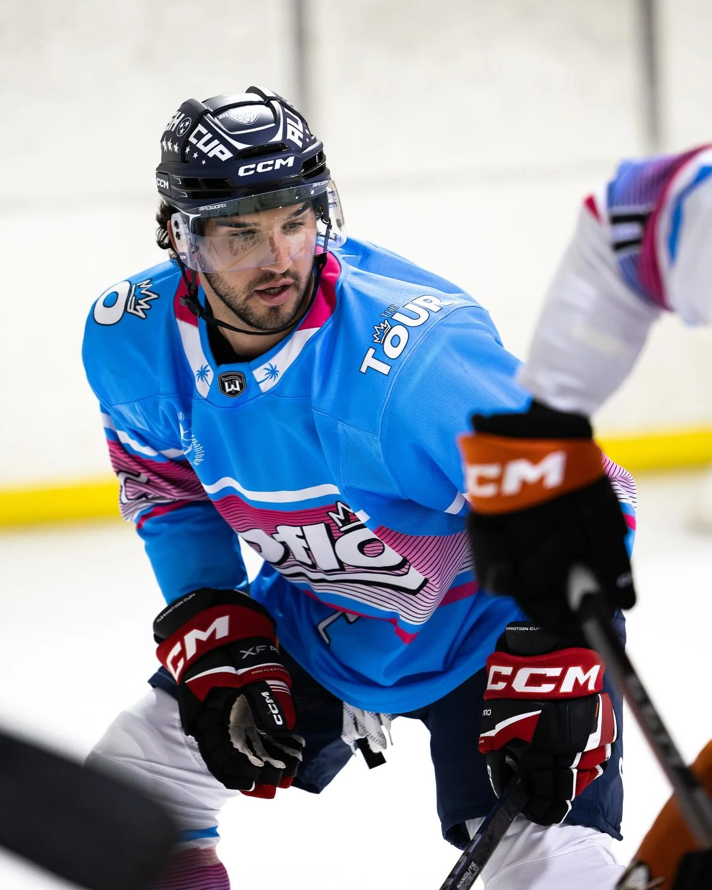 Insane aura on the ice today @soflohockey 👀