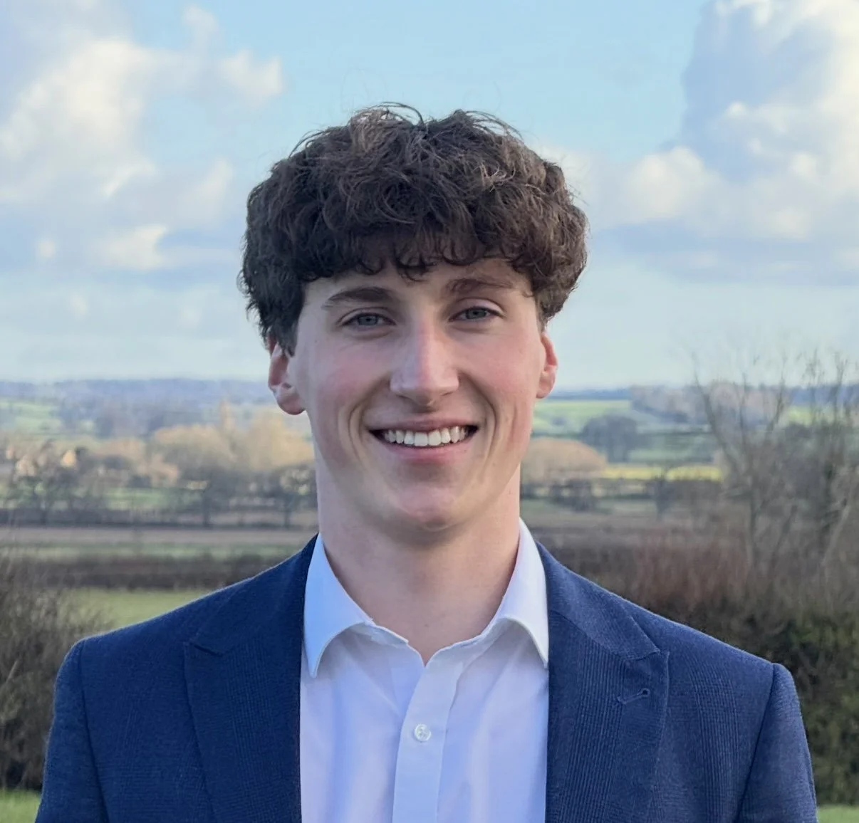 The Tutor behind ProLaunch Tutoring - Explore ProLaunch Tutoring for online tutoring lessons designed to enhance your skills, confidence and knowledge across various STEM subjects ranging from KS3 to A-level