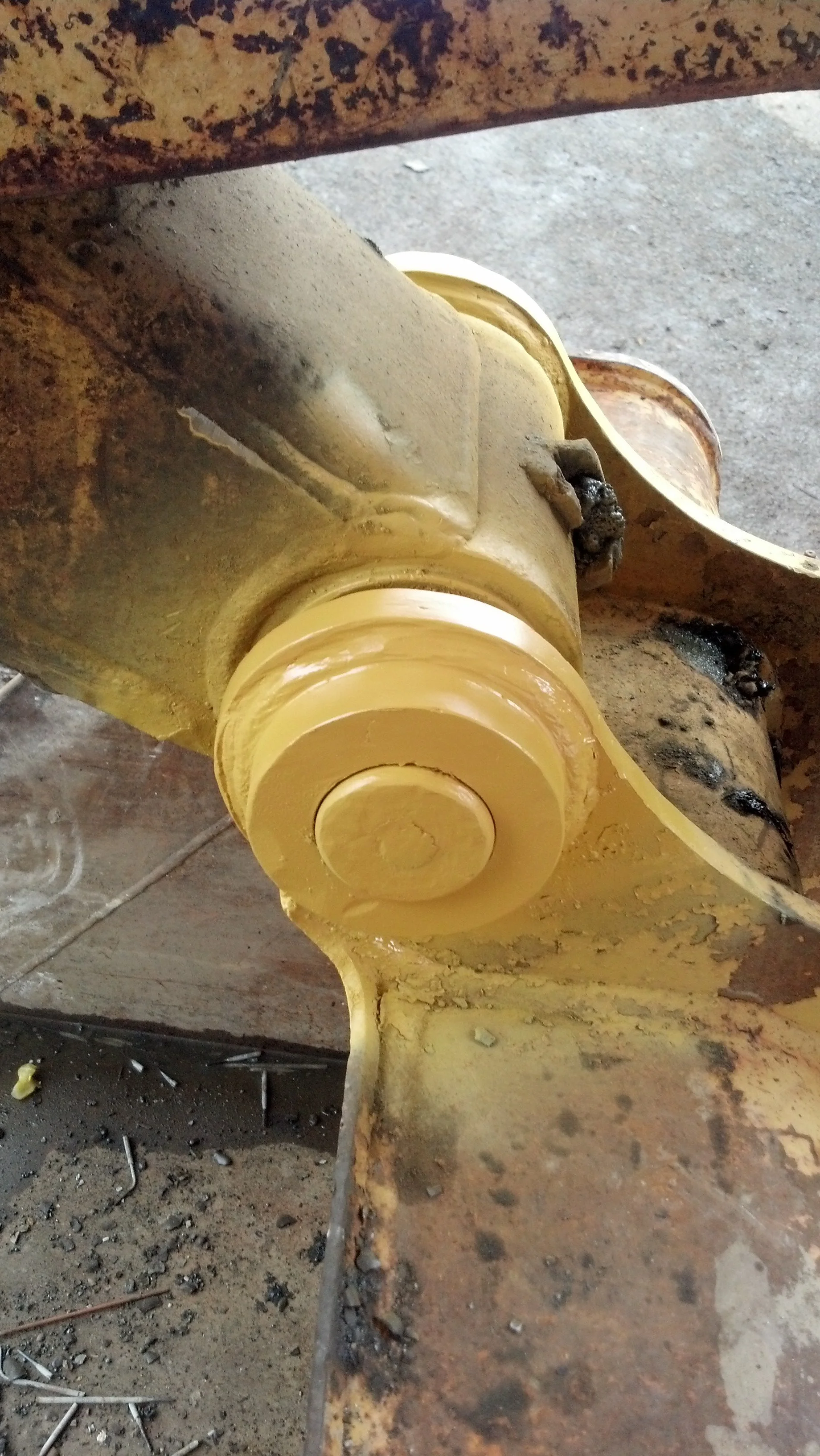 Completed on-site weld repair of excavator pin boss by R.P.W. Contracting – emergency mobile welding service in Jeannette, PA