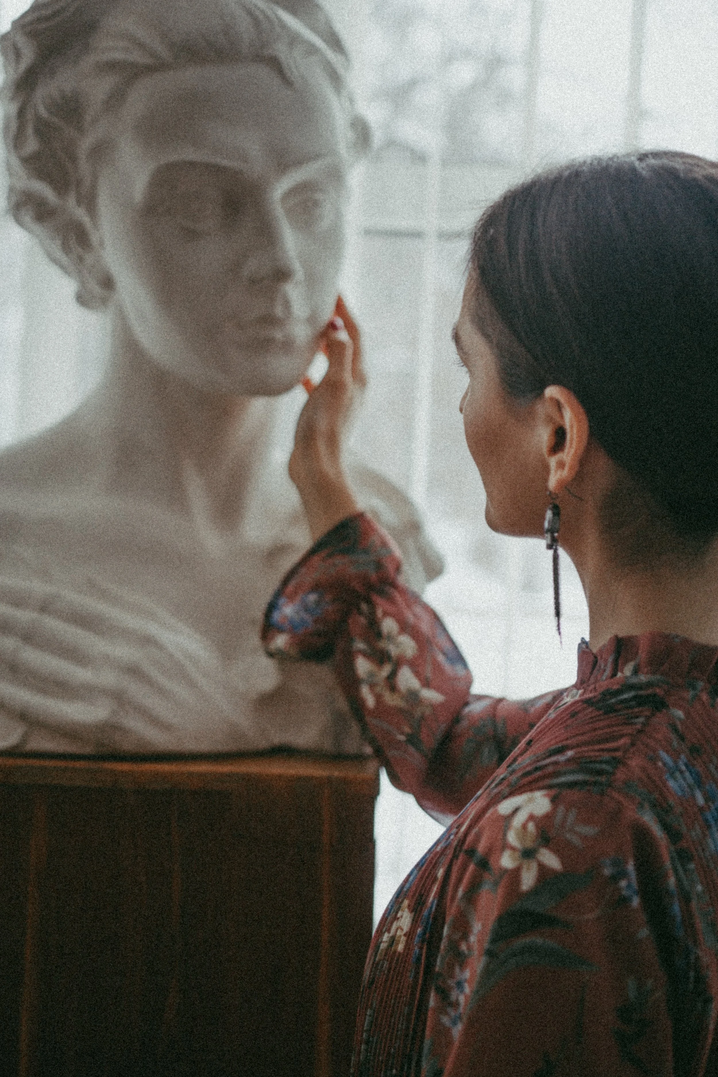 Navigating Career Transitions with Confidence and Grace