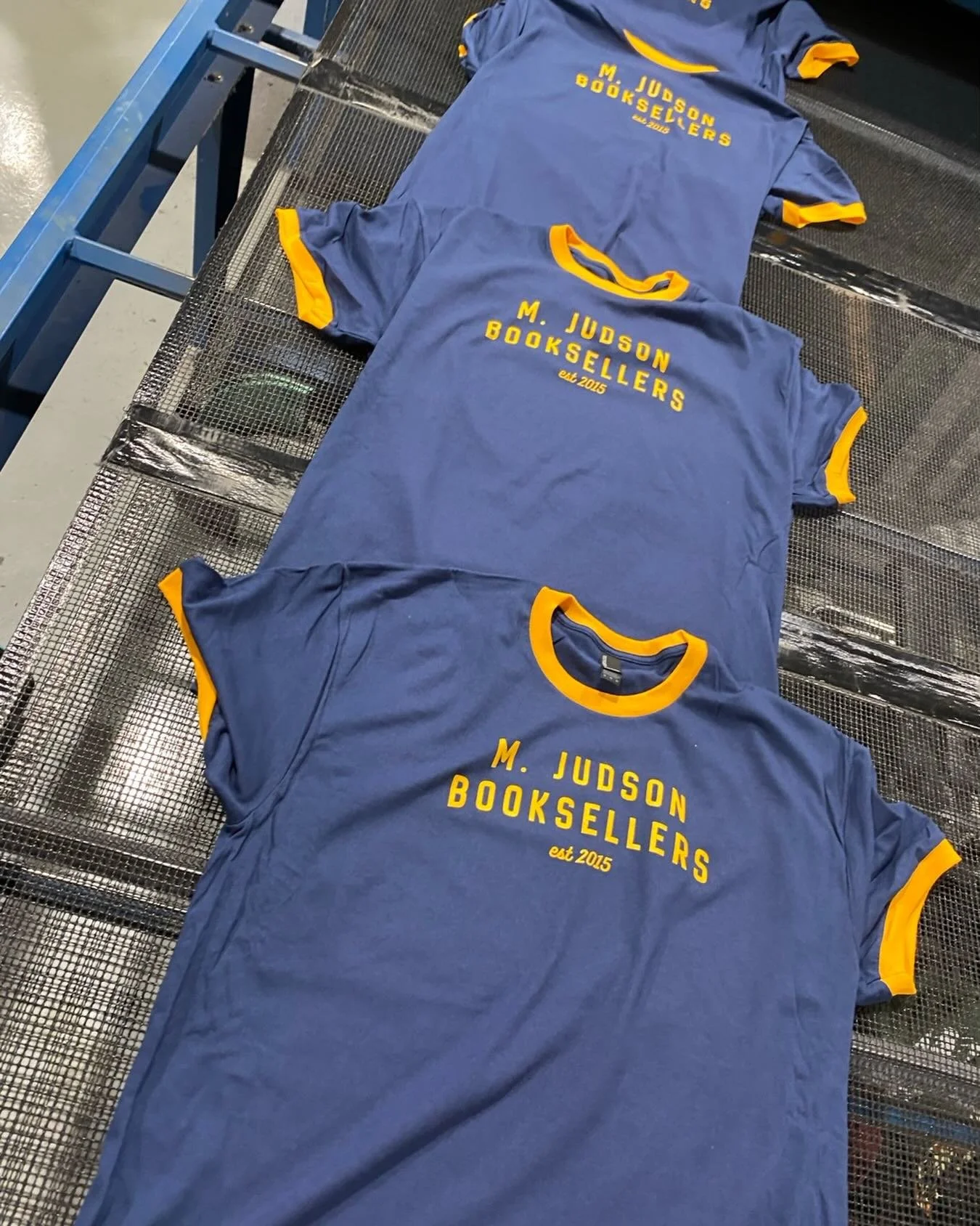 Really love this ringer tee for @mjudsonbooks. Did you know they recently opened a new location in Fountain Inn?? #bookaretheanswer #screenprinting #tshirt #printlocal #custommerch