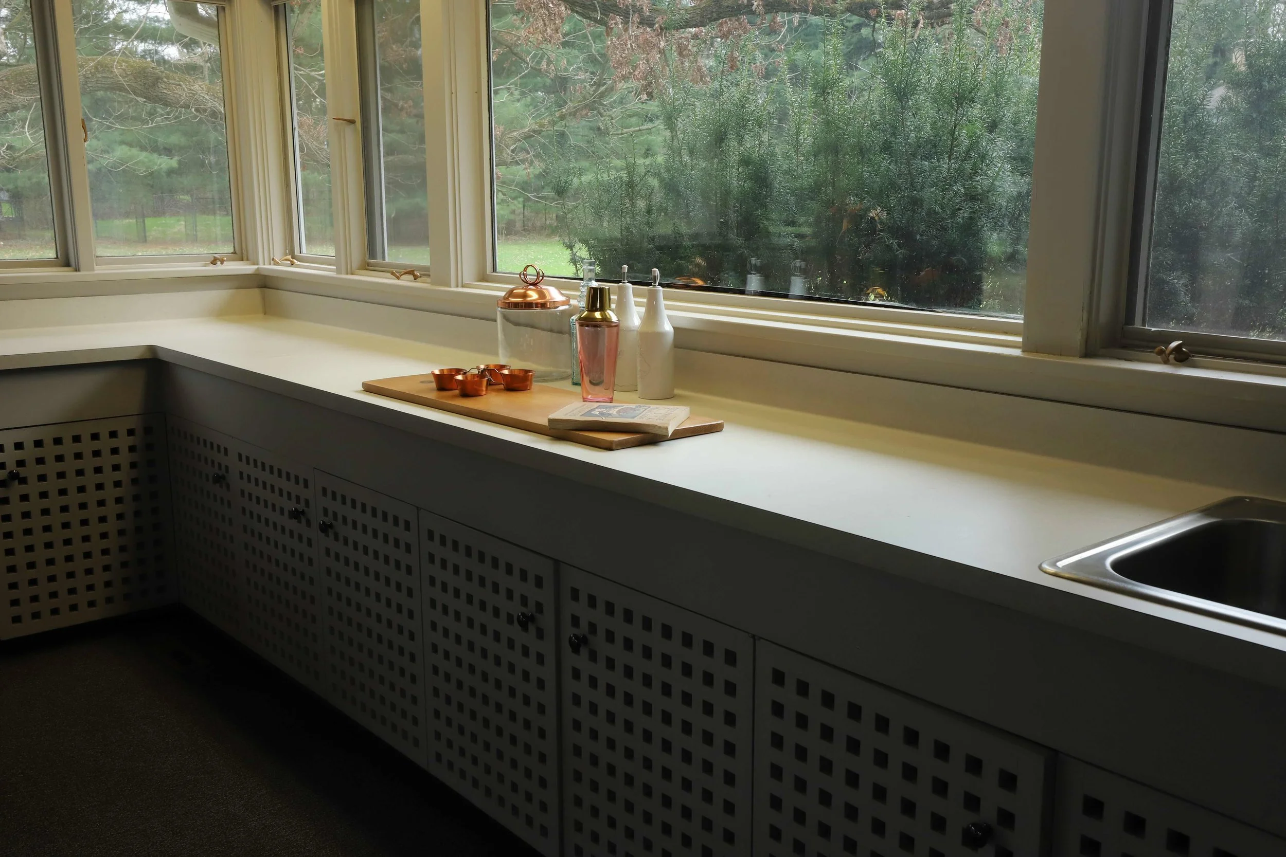 Bar in conservatory.jpg