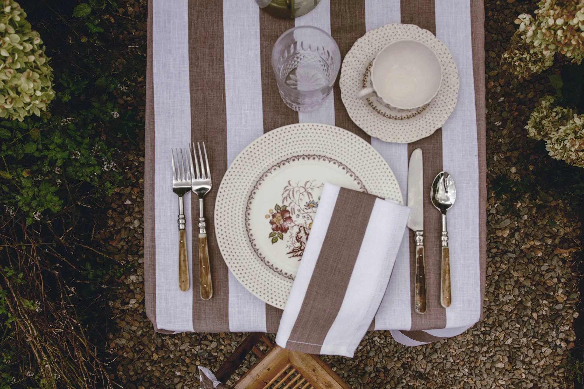 Linen Dinner Napkin - Broad Stripe in Tobacco Brown